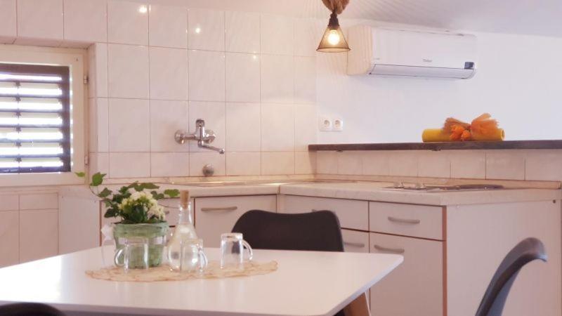 Apartment Mirjana Vodice Exterior photo